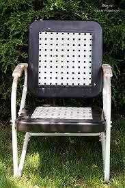 Painting A Vintage Metal Lawn Chair