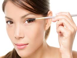essential makeup tips for women above