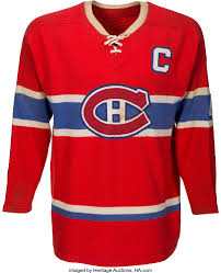 In 1936, a white jersey would be added so that the canadiens would not be wearing red when they faced the all red clad detroit red wings. Mid To Late 1960 S Jean Beliveau Game Worn Montreal Canadiens Lot 82420 Heritage Auctions