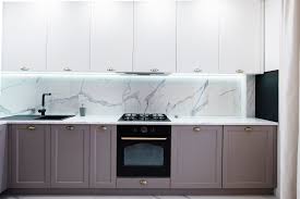 See how our talented diy network experts turned ordinary kitchens into works of art with gorgeous backsplashes. Kitchen Backsplash Trends 2021 Modern Design Ideas Hackrea