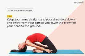 Like advanced standing poses, advanced arm balances are usually about being able to do a combination of tricky maneuvers simultaneously. 8 Yoga Poses That Stretch Your Quads