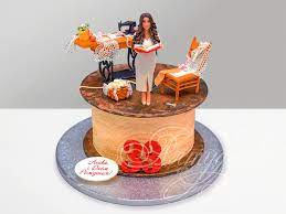 Торт Рукоделие на 33 года 27123420 для женщины день рождения одноярусный с  фигурками стоимостью 17 650 рублей - торты на заказ ПРЕМИУМ-класса от КП  «Алтуфьево»
