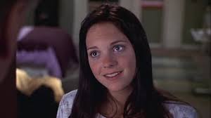 The body count has already started with drew decker, the local town slut, and it's starting to build up. Watch Scary Movie 2000 Full Movie Free Online Streaming Tubi