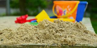 Интересные игры с песком для детей 2-3 лет