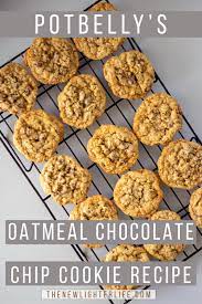 potbelly oatmeal chocolate chip cookie