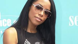 Musicians who died in plane crashes: 16 Years Ago Singer Aaliyah 22 Died In A Tragic Plane Crash