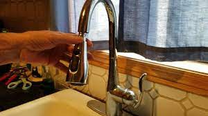 moen kitchen sink faucet head