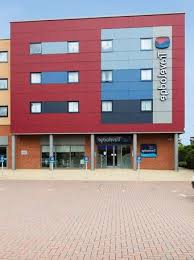 hotel rugby central travelodge search
