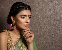anika chauhan make up artist bridal