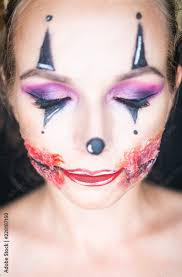 creepy halloween clown makeup
