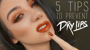 five tip to prevent dry lips from