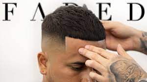 FAST AND EASY BALD FADE, BARBER TUTORIAL!! - YouTube