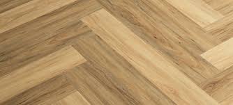 Popular sizes for vinyl plank flooring is usually around 6×36″. Achieve Versatile Flooring Designs With New Luxury Vinyl Plank