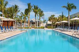 The days inn key west, located in central key west near the beach and close to sightseeing and entertainment, provides the perfect location for a key west vacation. How To Spend 48 Hours In Key West