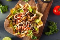 what-is-in-a-taco-bell-taco-salad