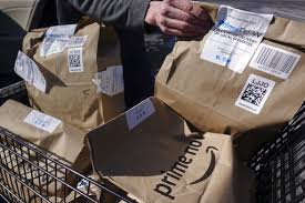 amazon to roll out delivery at whole foods