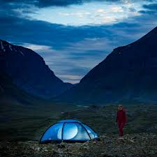 Have you ever woken in your tent violently shivering because it's just so darn cold? 10 Tips For Getting Your Best Night S Sleep In A Tent