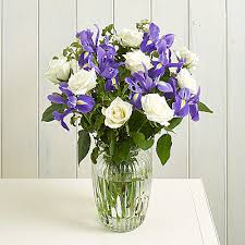 Are you looking for cheap flower gifts with free delivery? Cheap Flowers Great Value Flowers From 19 99 Free Delivery