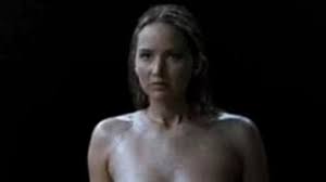 Jennifer Lawrence body slams in full-frontal nude fight scene in new  Netflix film - Mirror Online