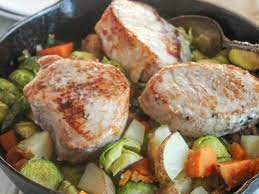 oven baked pork chops with vegetables