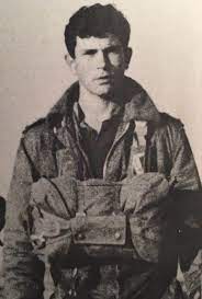 Very handsome young benjamin netanyahu the day he enlisted in the idf in 1967. Benjamin Netanyahu On Twitter Tonight Like Every Day Of My Life I Remember My Brother Yoni Who Died While Leading Operation Entebbe In 1976