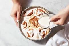 What does pouring cream over cinnamon rolls do?