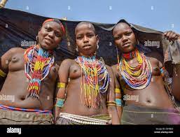 girls of the Arbore tribe in the Lower Omo Valley of Ethiopia Stock Photo -  Alamy
