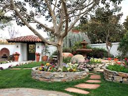 See more ideas about hacienda style, hacienda, spanish style homes. Hacienda Style Front Yard Garden With Images Front Yard Garden Landscaping Around Trees