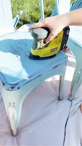 how to spray paint metal chairs lolly