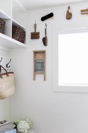 the best vintage laundry room decor