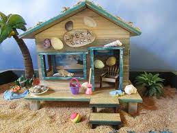 Fairy Garden Miniature Beach Hut