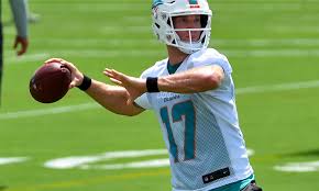 Ryan Tannehill Named Dolphins Biggest Roster Decision By Espn