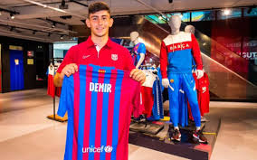 Can barcelona now learn from it? Who Is Yusuf Demir The Austrian Messi Signed By Barcelona Footballtransfers Com