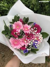 The prestige flowers reviews below include full flower arrangements, luxury bunches and designer bouquets. Prestige Flowers Kate S Bouquet Charity Flowers For Cancer Research Uk Daisies Pie