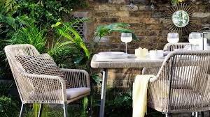 linear modern garden furniture is