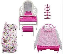 1xbed set 5x hangers for barbie doll