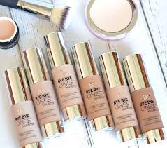 It Cosmetics Bye Bye Lines Foundation Review And Swatches