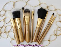 the best mac limited edition brush sets