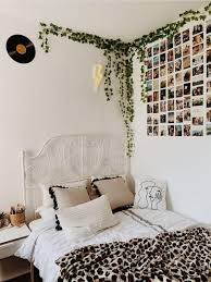 Dorm Room Wall Decor 10 Ways To