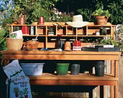 learn to build a potting bench