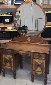 antique vanity dressing table with