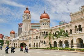 Bangunan bersejarah merupakan bangunan peninggalan daripada leluhur kita. Top 24 Tempat Bersejarah Di Malaysia Yang Terkenal Seluruh Negara