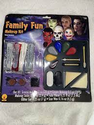 family fun make up kit