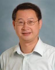 Frank Zhou, General Manager of Abbott International China, a leading U.S. pharmaceutical company, has a dual educational background: a U.S. pharmaceutical ... - 1952_4_English