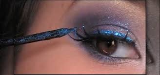 sparkly blue eye makeup look