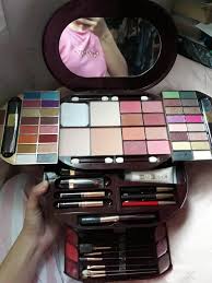 maxtouch make up kit mt 2010 beauty