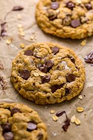 chewy oatmeal chocolate chip cookies