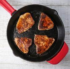 Cook Tuna Steak Cast Iron gambar png