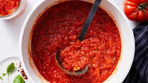 homemade spaghetti sauce with fresh