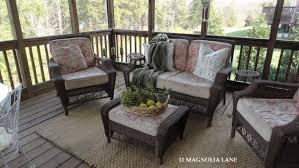 Dressing Up The Screened Porch For Fall